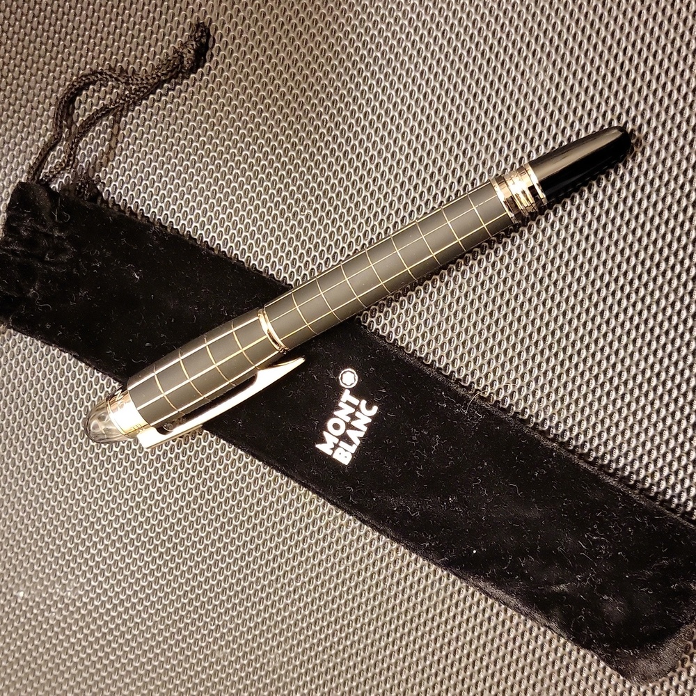 Montblanc Meisterstruck Matte Black Silver